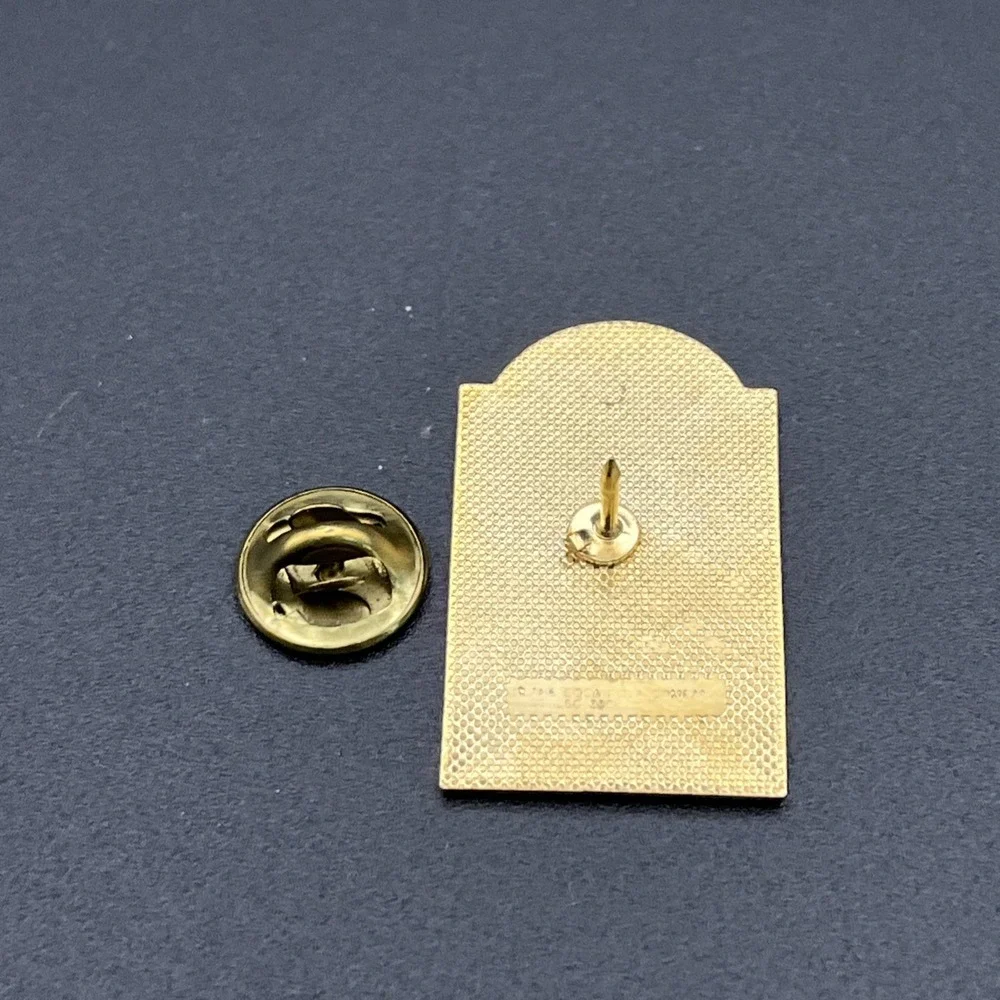 Vintage Olympic Games Coca-Cola Coke Team USA American‎ Horse Shows Hat Pin
